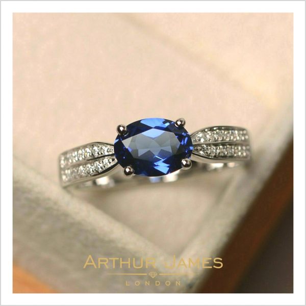 Oval Cut Blue Sapphire Diamond Ladies Ring
