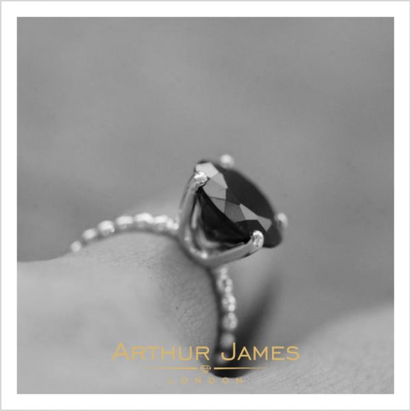 Round Cut Black Solitaire Diamond Ladies Cocktail Ring