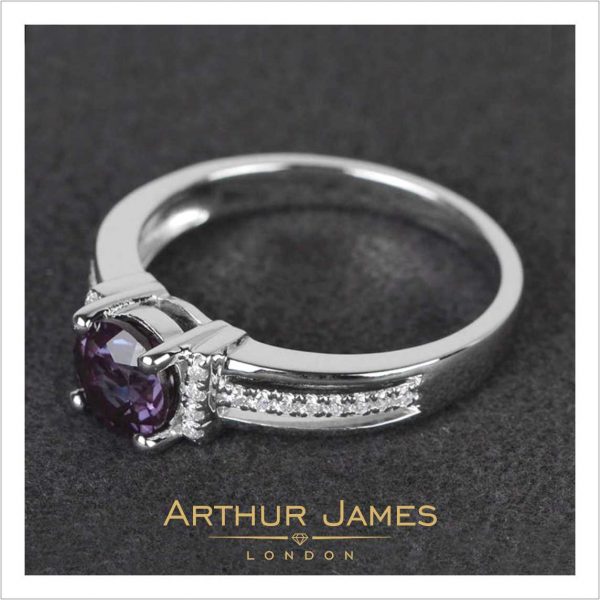 Purple Amethyst Round Cut Ladies Alexandrite Ring