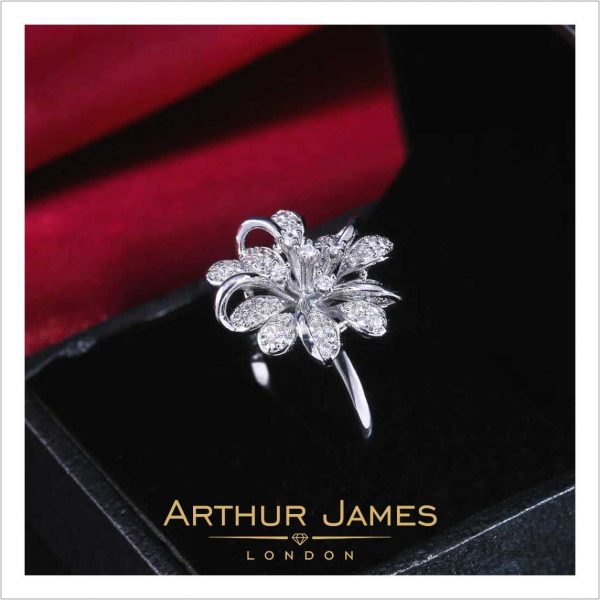 Round Diamond Botanical Flower Style Ladies Ring