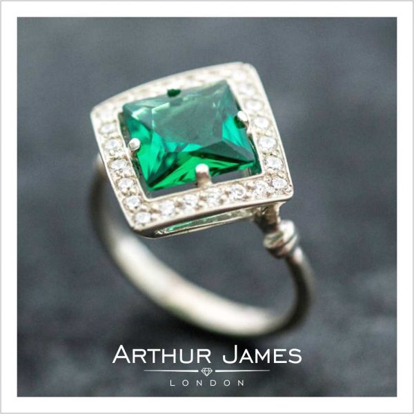 Princess Cut Green Emerald Diamond Ladies Ring