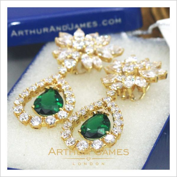 Green Emerald Antique Chandelier Cabochon Cut Ladies Earrings