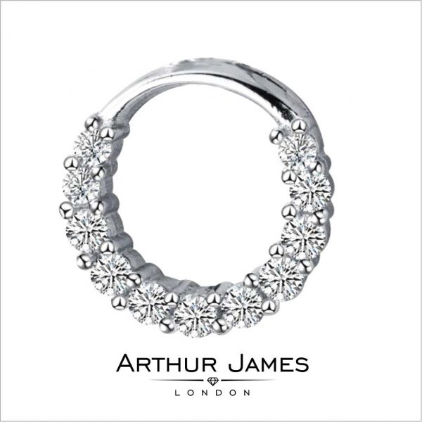 Round Cut Moissanite Diamond Ring Shape Ladies Pendant